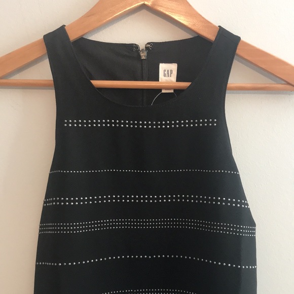 NWOT! Gap dress - Picture 5 of 6
